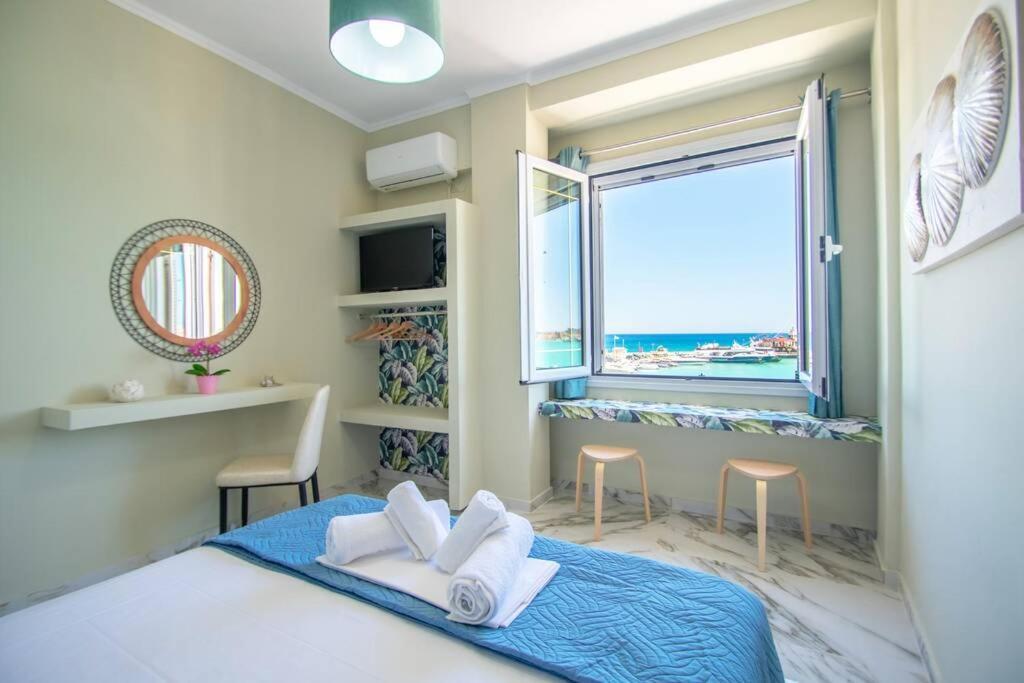 Harbour Junior With Free Gym Services By 
