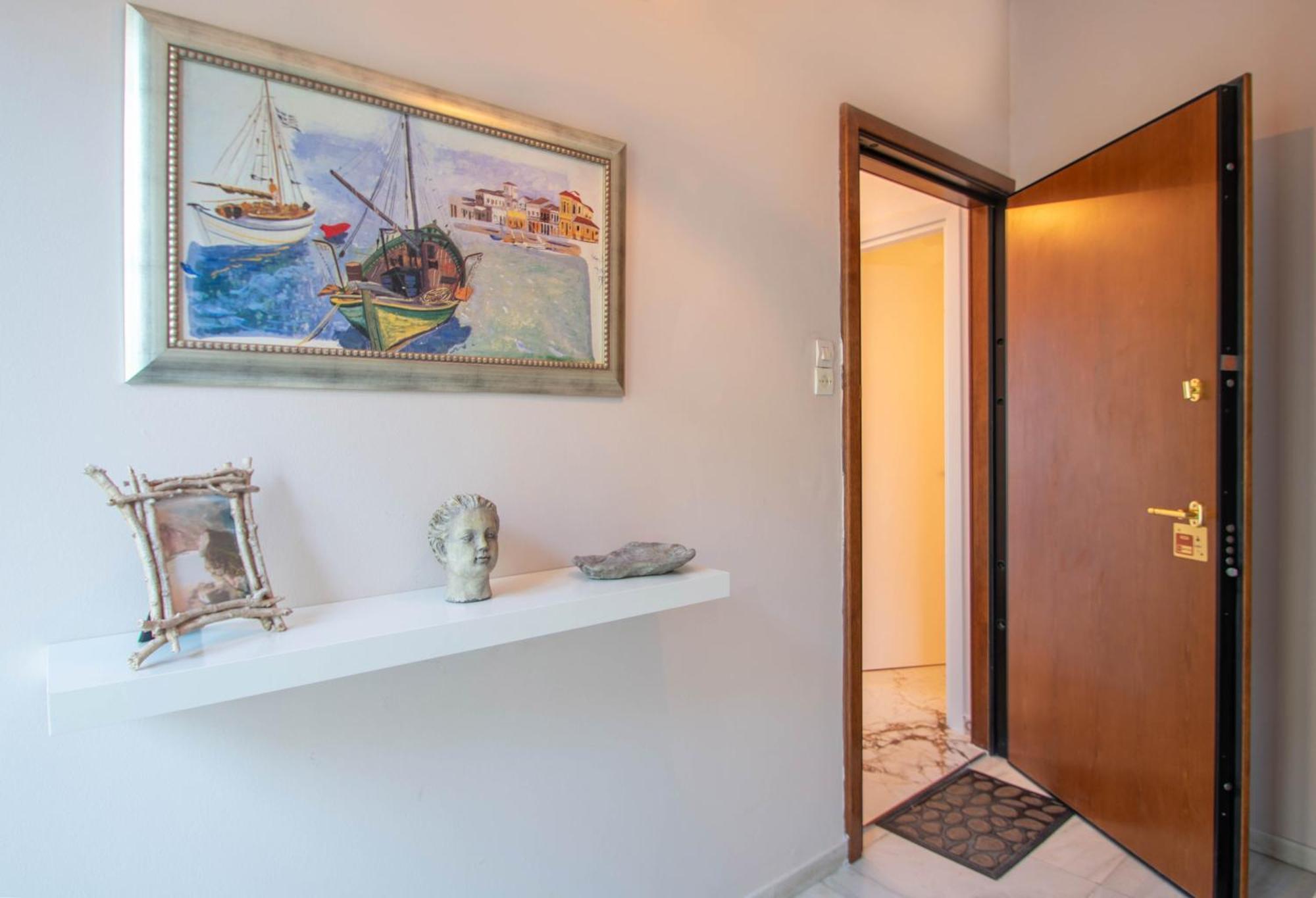 Harbour Junior With Free Gym Services By 
